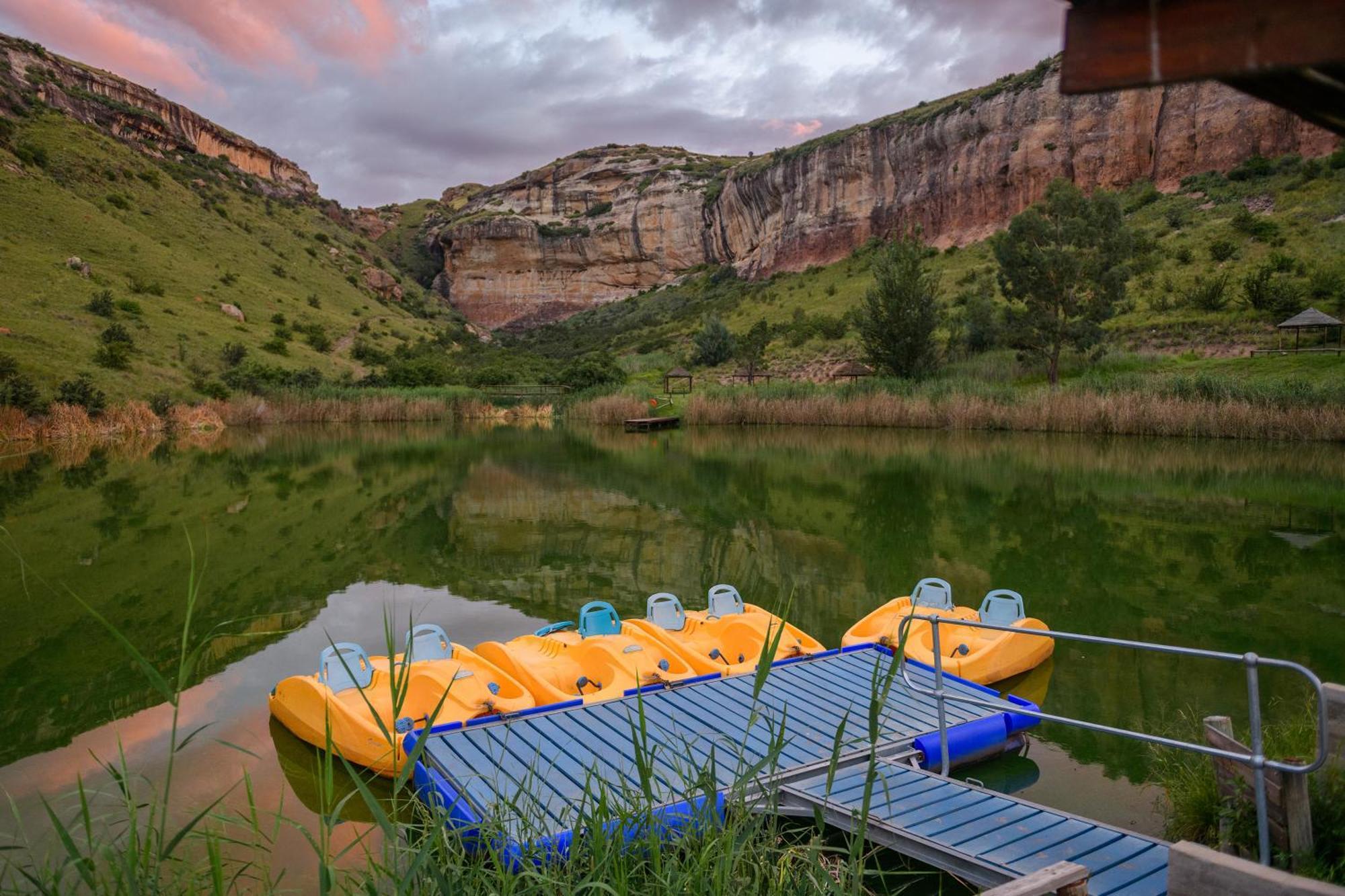 Kiara Lodge Clarens Esterno foto